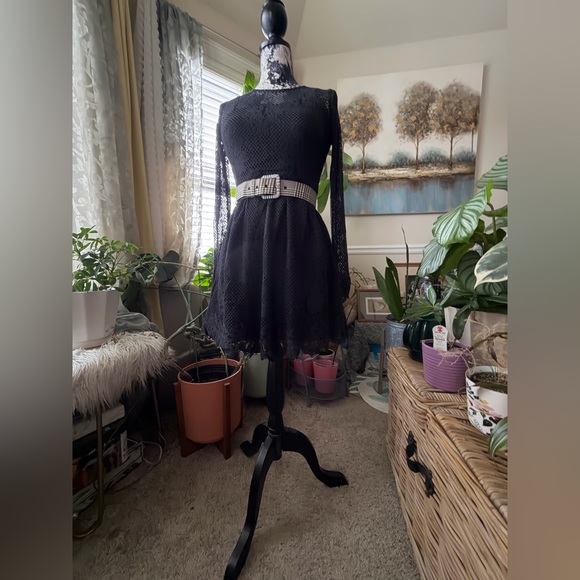 Xhilaration Dresses & Skirts - EUC Women’s Black Lace Dress by xhilaration